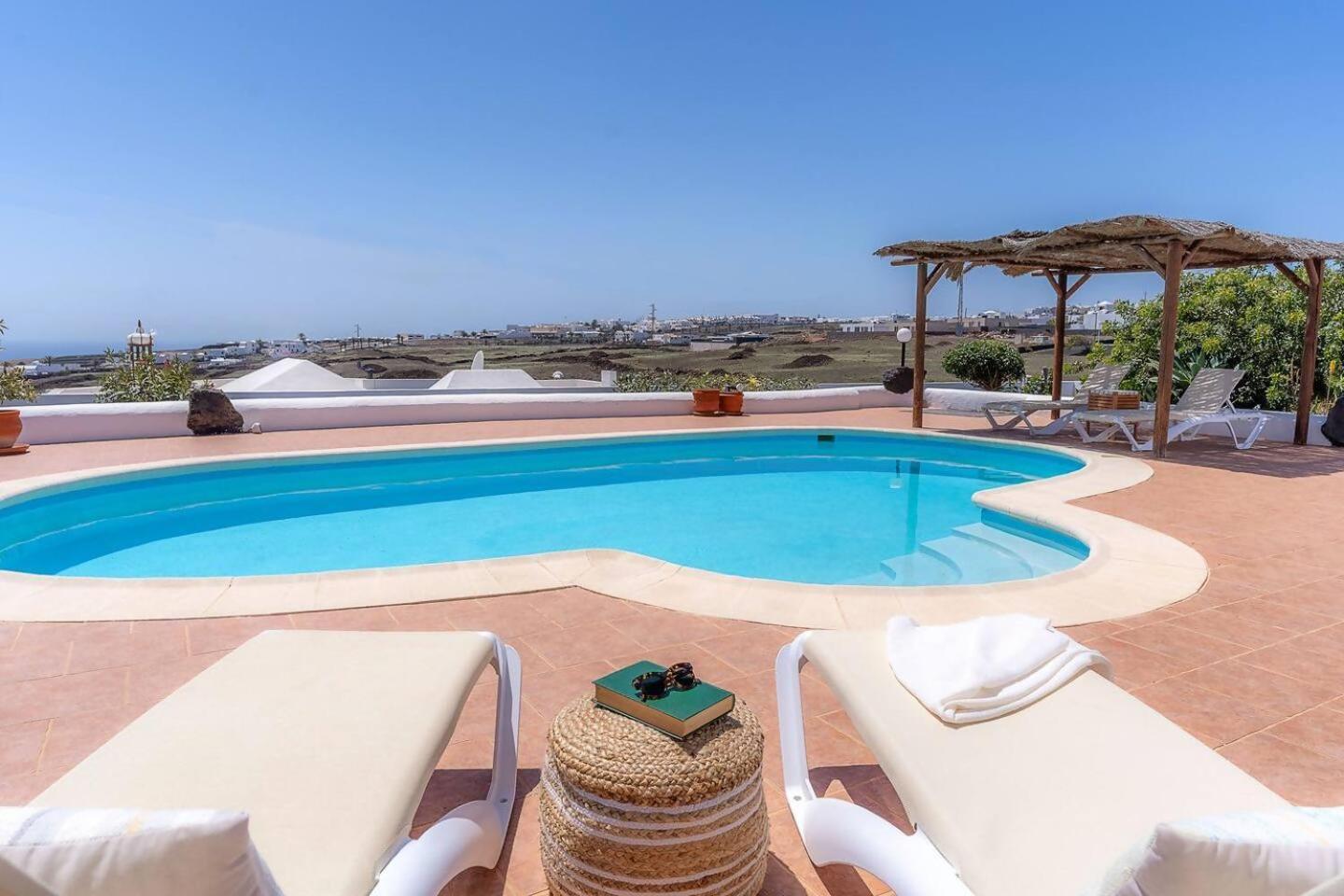 Amazing 3 Bedroom Ocean View With Pool Tías Buitenkant foto