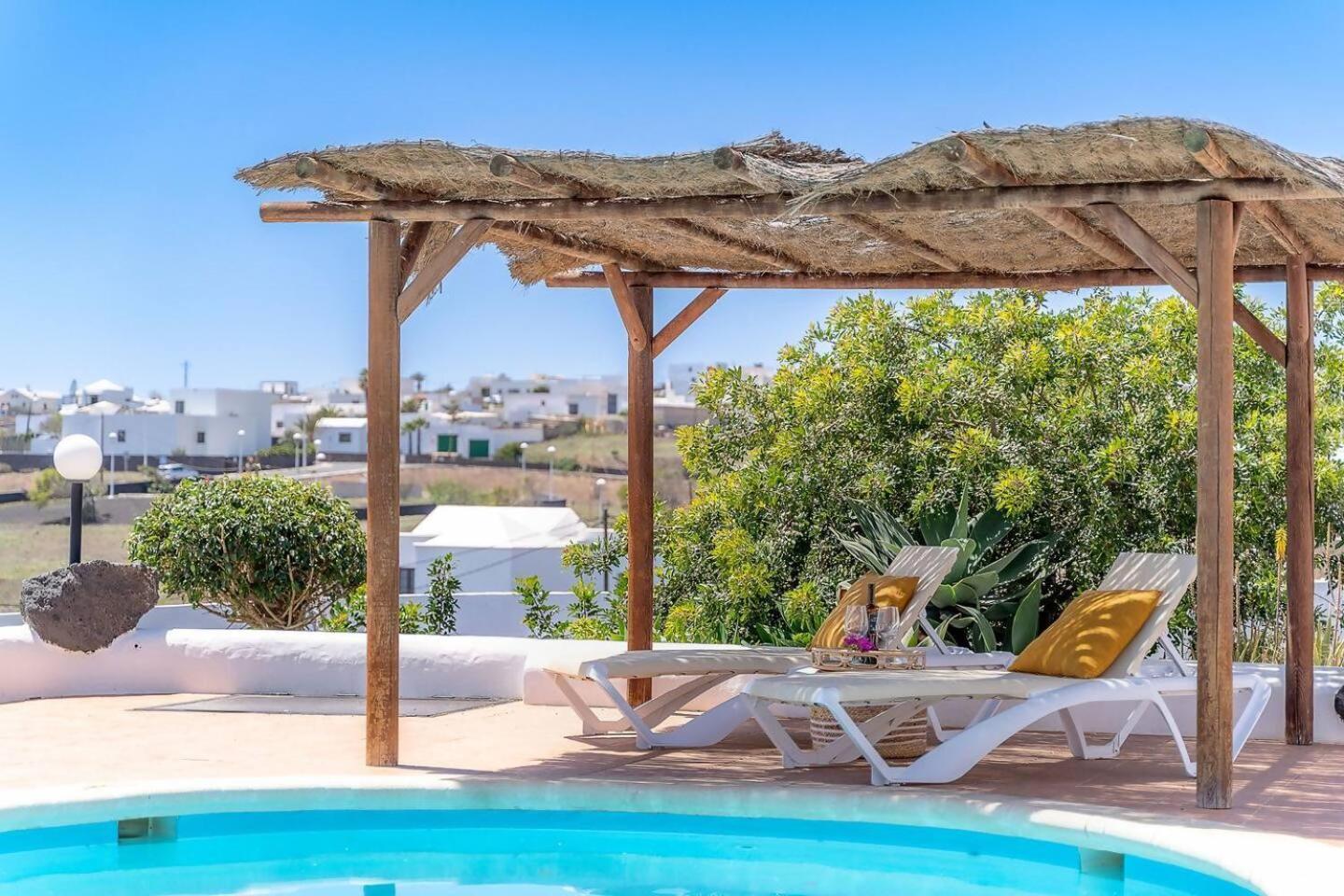 Amazing 3 Bedroom Ocean View With Pool Tías Buitenkant foto