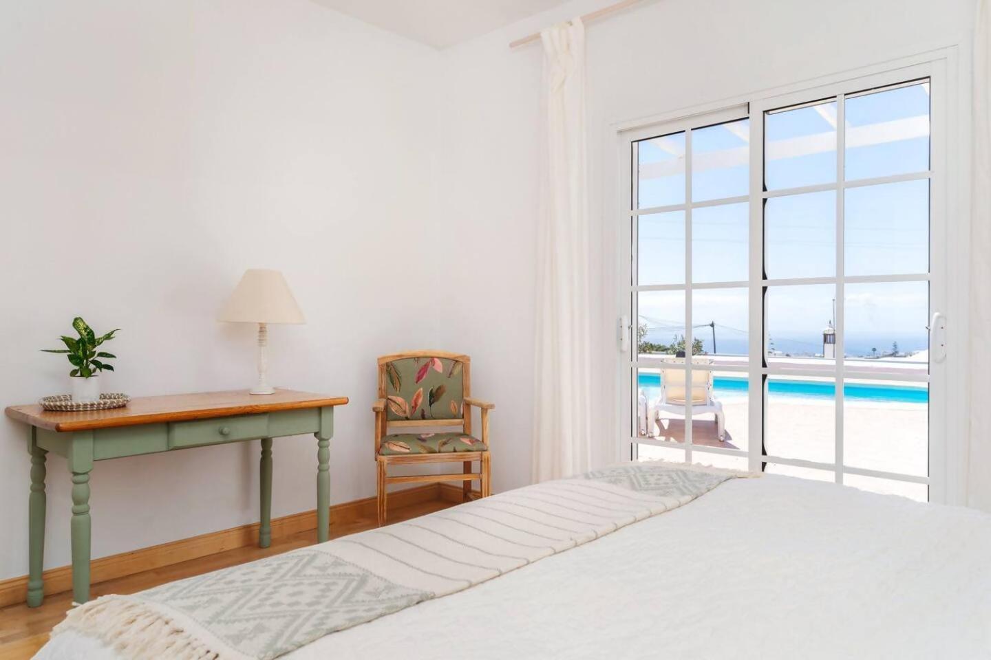 Amazing 3 Bedroom Ocean View With Pool Tías Buitenkant foto